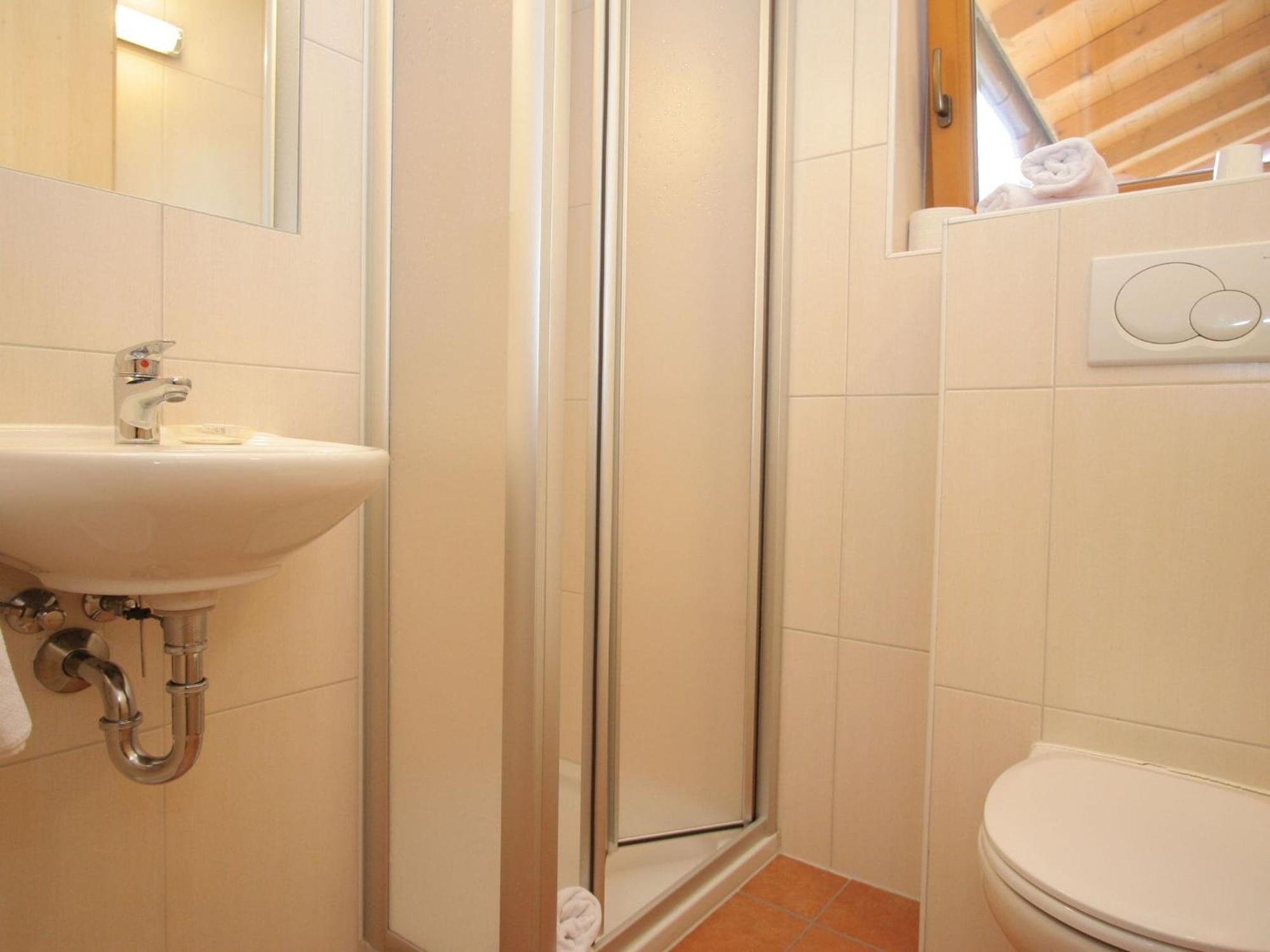 Spacious Holiday Flat Close To The Ski Area Uderns Exterior photo
