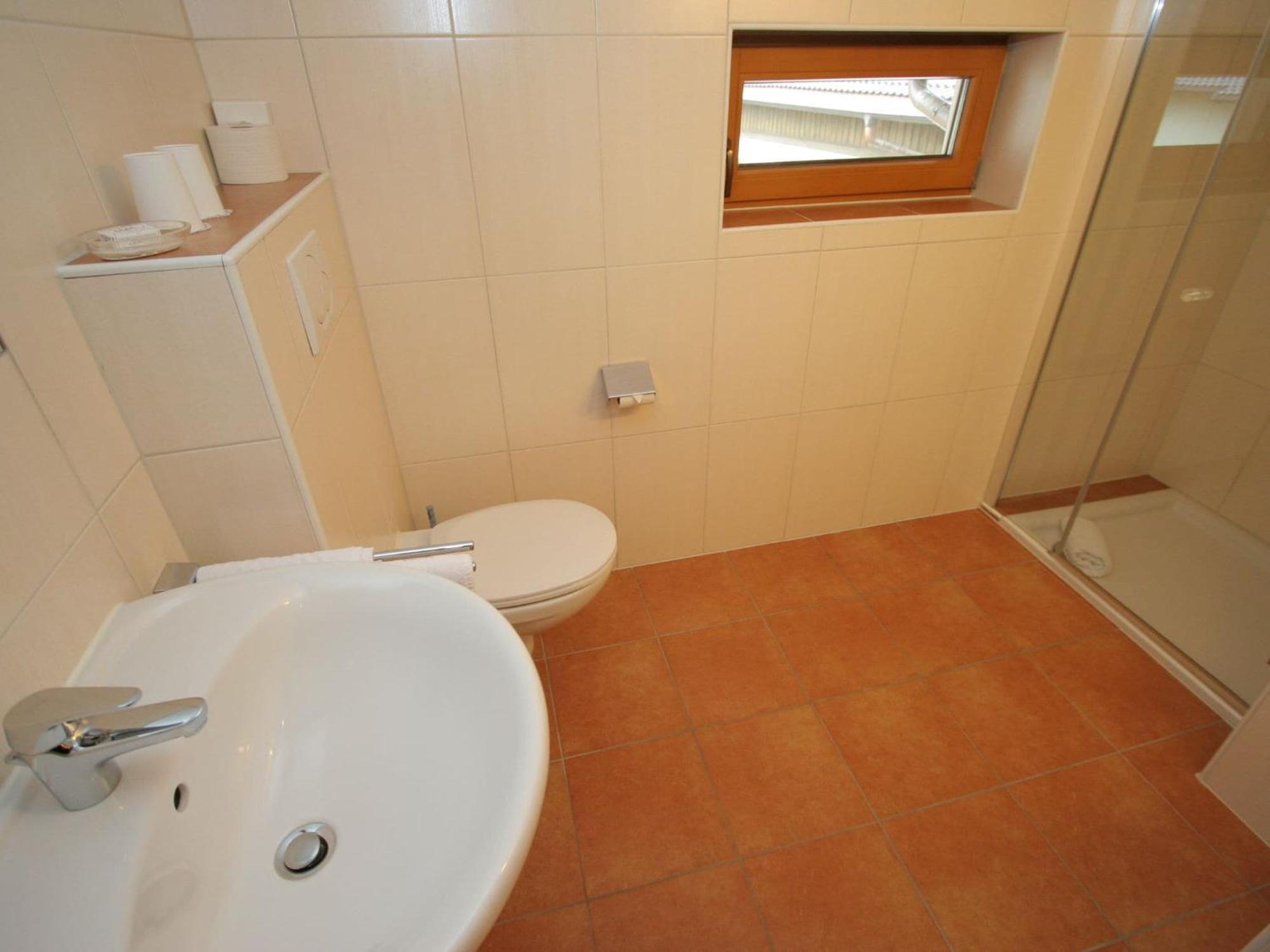 Spacious Holiday Flat Close To The Ski Area Uderns Exterior photo